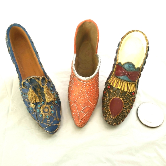 Other - HP!🎉 Victorians Miniature Shoes